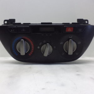 COMMANDE DE CHAUFFAGE ET CLIM D’ORIGINE TOYOTA RAV4 PHASE 2 REF: 5590042150