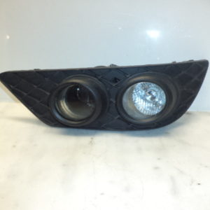 ANTIBROUILLARD AVEC PANNEAU COTE DROIT D'ORIGINE MERCEDES CLASSE C W204 OU E W212 REF: A2128201056 / 2128201056