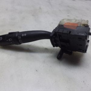 COMMODO  DE PHARE D’ORIGINE TOYOTA AVENSIS PHASE 2 (T250) 2L D-4D REF: 8414005110