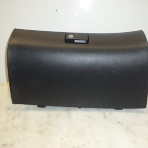 BOITE A GANTS D’ORIGINE TOYOTA AVENSIS PHASE 2 (T250) 2L D-4D REF: 55550-05070