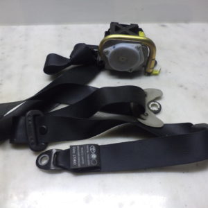 CEINTURE DE SÉCURITÉ AVANT GAUCHE D’ORIGINE TOYOTA AVENSIS PHASE 2 (T250) 2L D-4D REF: 7322005050