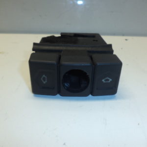 BOUTONS D'OUVERTURE BOITE A GANTS D’ORIGINE MERCEDES CLASSE S W140 REF: 1406800184 / 140 680 01 84