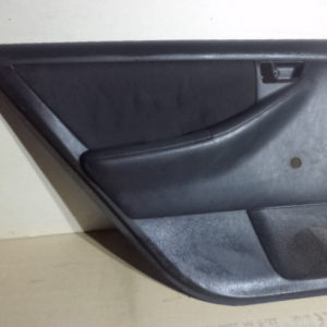 PANNEAU DE PORTE ARRIÈRE GAUCHE D’ORIGINE TOYOTA COROLLA E12 REF: 6777602050A