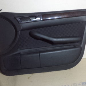 PANNEAU DE PORTE AVANT DROIT D’ORIGINE AUDI A6 B6 BREAK REF: 4B1867106