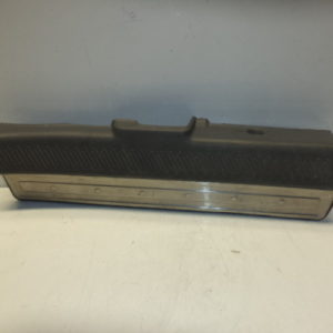 SEUIL DE PORTE AVANT DROIT ( GRIS ) D’ORIGINE HYUNDAI SANTA FE PHASE 1 REF: 8588126010