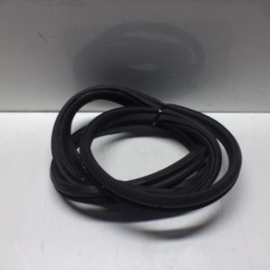 JOINT DE COFFRE / HAYON POUR BMW 3 E46 320D PHASE 1