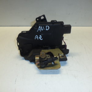 SERRURE DE PORTE AVANT DROIT D’ORIGINE AUDI A2 REF: 8Z1837016C