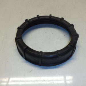 Fermeture Bouchon pompe à carburant pour Mercedes  classe C W203 ref: 1250759
