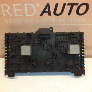 BOITE A FUSIBLES D’ORIGINE MERCEDES VITO W639 / VIANO REF: 6395450801 / 639 545 08 01