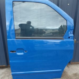 PORTE AVANT DROITE ( NU ) POUR MERCEDES VITO W638