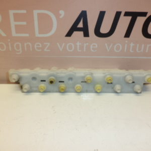 aspirateur connecteur de chauffage et clim d'origine Mercedes classe S W140 réf: 1408000478 / 140 800 04 78