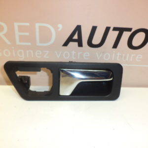 POIGNÉE DE PORTE AVANT DROITE D'ORIGINE MERCEDES 190 W201 REF: 2017660264 / 201 766 02 64