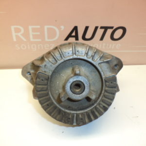 SUPPORT MOTEUR GAUCHE D’ORIGINE MERCEDES CLASSE C200 CDI W204 REF: A2042400217 / 204 240 02 17