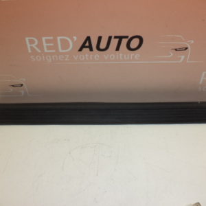 SEUIL DE PORTE AVANT GAUCHE D’ORIGINE MERCEDES CLASSE C W204 BERLINE REF: A2046860136 / 204 686 01 36