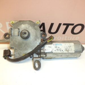 MOTEUR DE TOIT OUVRANT D’ORIGINE MERCEDES CLASSE C W202 / E W210 REF: 2028200509 / 202 820 05 09