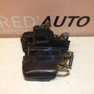 SERRURE DE PORTE AVANT DROITE D’ORIGINE MERCEDES W126 SE – SEL REF: 1237330208 / 123 733 02 08