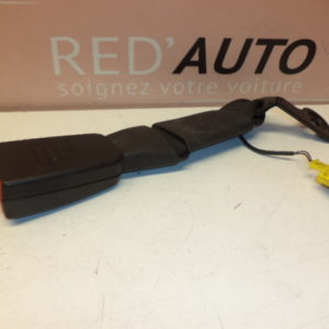 BOUCLE CEINTURE ARRIERE MILIEU POUR MERCEDES CLASSE C W204 REF: 2048602669 / 204 860 26 69