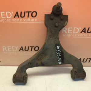 TRIANGLE BRAS DE SUSPENSION AVANT DROIT D’ORIGINE MERCEDES VITO W639 REF: 6393300510 / 639 330 05 10