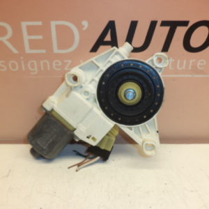 MOTEUR LÈVE VITRE ARRIERE DROIT D’ORIGINE MERCEDES CLASSE R W251 / ML 164 REF: A2518200208 / 251 820 02 08
