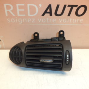 BUSE – GRILLE AÉRATION D’AIR AVANT DROIT D’ORIGINE MERCEDES CLASSE C W203 REF: A2038300254 / 203 830 02 54