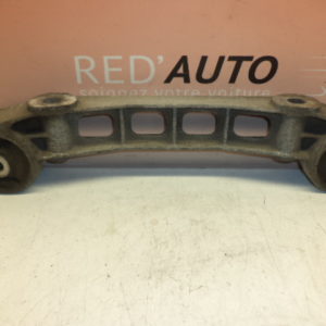 SUPPORT DE PONT ARRIERE D'ORIGINE MERCEDES VITO W639 REF: A6399880410 / 639 988 04 10