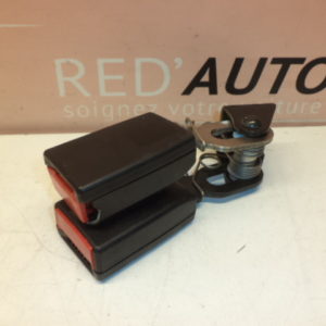 ATTACHE CEINTURE DE SÉCURITÉ ARRIERE DROITE D’ORIGINE MERCEDES CLASSE C W203 REF: 2118603869 / 211 860 38 69