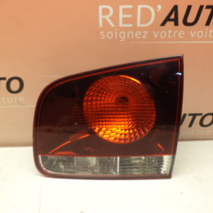 FEU ARRIERE DROIT (HAYON) D'ORIGINE VW TOUAREG REF: 7L6945094T / 7L6 945 094 T
