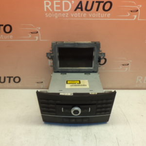 AUTORADIO ( LECTEUR CD – GPS ) + L’ORDINATEUR DE BORD D’ORIGINE MERCEDES CLASSE E W212 REF: A2129005212 - 2129018702 - 2129024905 - A2129008707