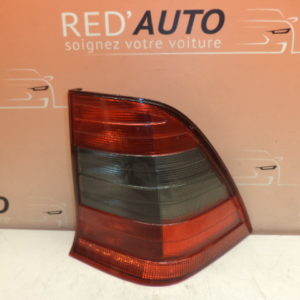 FEU ARRIÈRE DROIT D’ORIGINE MERCEDES CLASSE C W202 ( BREAK )