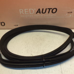 JOINT DE PORTE AVANT GAUCHE D’ORIGINE MERCEDES CLASSE C W202 250TD ( BREAK )