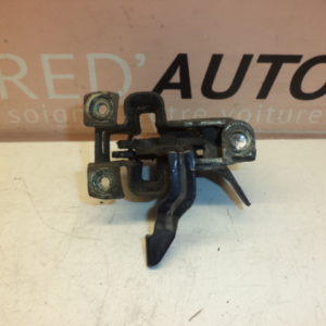 serrure de capot avant droite d'origine Mercedes classe S W126 réf: A1268800460 / 126 880 04 60