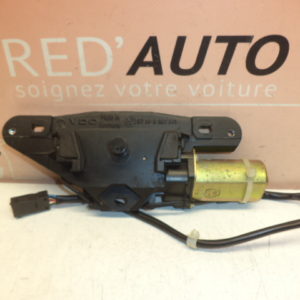 Serrure de coffre arrière d'origine BMW E39 (break) réf: 8362371
