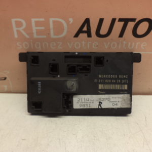 MODULE / BOITIER DE PORTE AVANT DROITE D’ORIGINE MERCEDES E W211 REF: 2118200426 / 211 820 04 26