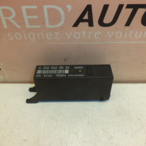 MODULE DE COMMANDE MERCEDES CLASSE C W202 REF: 2025420032 / 202 542 00 32