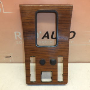 CONSOLE CENTRALE EN BOIS D’ORIGINE MERCEDES CLASSE S W126