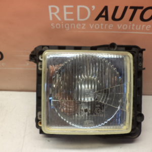 PHARE AVANT DROIT D’ORIGINE MERCEDES MB100 REF: 6318203961 / 631 820 39 61