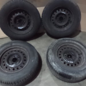 JANTES TOLE D'ORIGINE MERCEDES CLASSE S W126 REF: 1264000602 / 126 400 06 02 - (PNEUS BON ETAT 195-170/R14 91T)