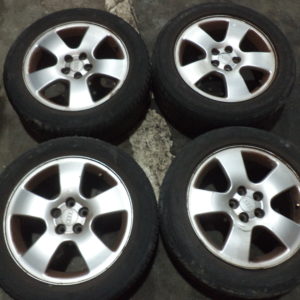 JANTES ALU D'ORIGINE AUDI A3 (8L) (16 Pouces) - 6.5Jx16 H2 ET42 (2 PNEU HS) Réf: 8L0601025K / 8L0 601 025 K
