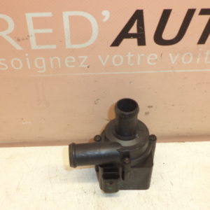 Pompe à eau supplémentaire d'origine Audi A5 8T 2.7 Tdi Réf: 059121004G / 059 121 004 G