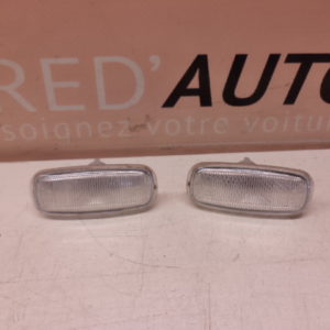 CLIGNOTANT DE L’AILE AVANT DROIT ET GAUCHE D’ORIGINE AUDI A3 PHASE 1 (8L)