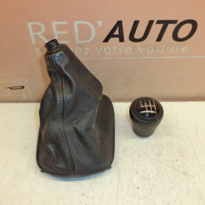 POMMEAU DE VITESSE AVEC SOUFFLET EN CUIR D’ORIGINE AUDI A6 REF: 4B0863279