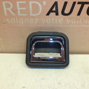 Poignée trappe de coffre d'origine Audi A6 C5 réf: 4B9887183 / 4B9 887 183