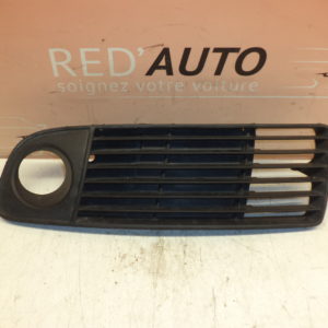 Grille Antibrouillard Avant gauche D’origine AUDI A6 4B REF: 4B0807681J / 4B0 807 681 J
