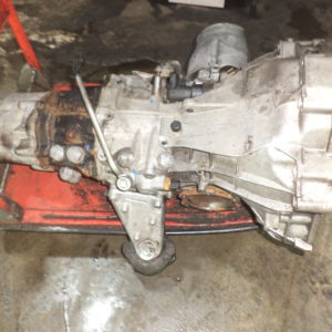 BOITE DE VITESSE MANUELLE D'ORIGINE AUDI A6 V6 2.5 TDI PHASE 1 REF: 01E301211 / 01E 301 211