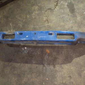 RENFORT TRAVERSE PARE CHOCS AVANT D’ORIGINE MERCEDES VITO W638