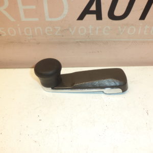 Manivelle Lève-vitre d'origine Mercedes W107 W123 W124 W201 W461 réf: 2017680136 / 201 768 01 36