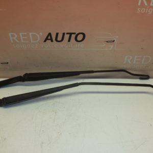 Bras essuie glace avant droit et gauche VOLKSWAGEN GOLF 4 réf: 1J1955409 / 1J1955409