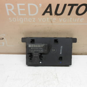 MODULE / COMMANDE DE PORTE AVANT GAUCHE D’ORIGINE MERCEDES C W203 REF: 2038200426 / 203 820 04 26