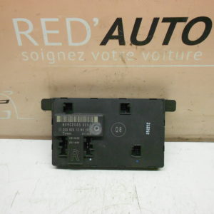 MODULE / COMMANDE DE PORTE AVANT DROIT D’ORIGINE MERCEDES C W203 REF: 2038201285 / 203 820 12 85