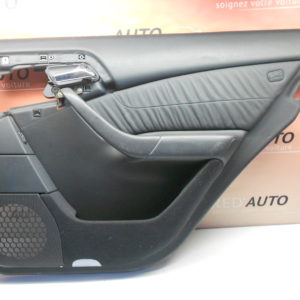 PANNEAU / GARNITURE DE PORTE ARRIERE DROIT D’ORIGINE MERCEDES CLASSE S W220 REF: A2207302270 / 220 730 22 70